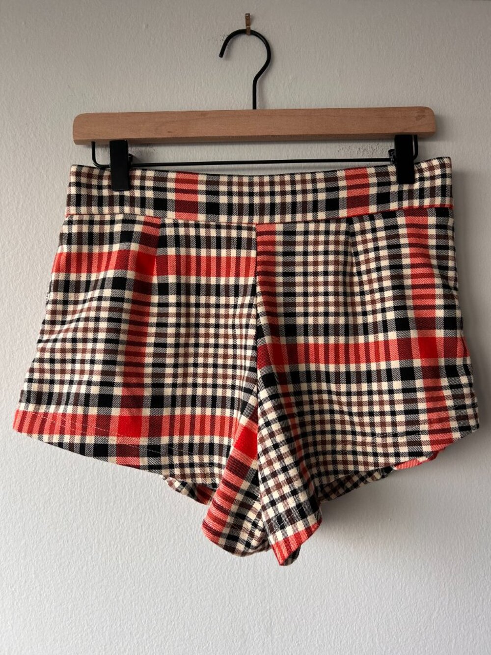 Free People Plaid Checkered High Rise Zip Front Mini Shorts Size 2 - Picture 3 of 8
